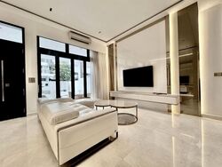 Luxus Hills (ph 7) (D28), Terrace #573082991